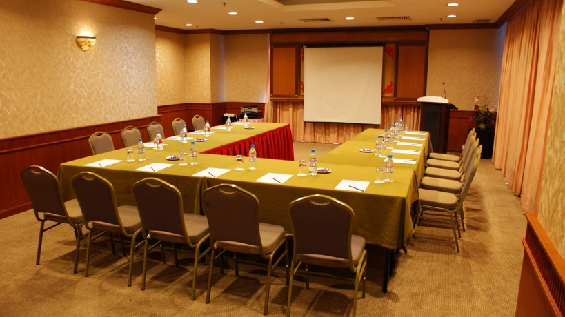 Imagen de los interiores del Hotel Orkid. Foto 6