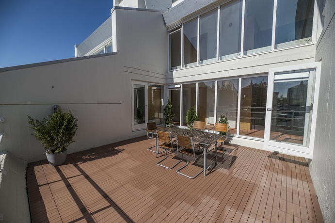 Imagen de los exteriores del Hotel Orkin. Foto 13