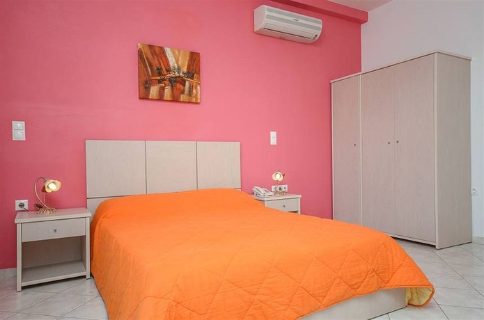 Imagen de la habitación del Hotel Orkos Beach. Foto 4