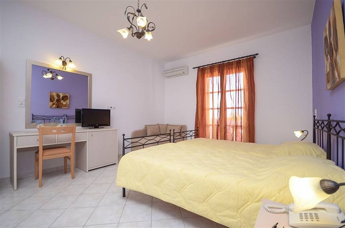 Imagen de la habitación del Hotel Orkos Beach. Foto 5