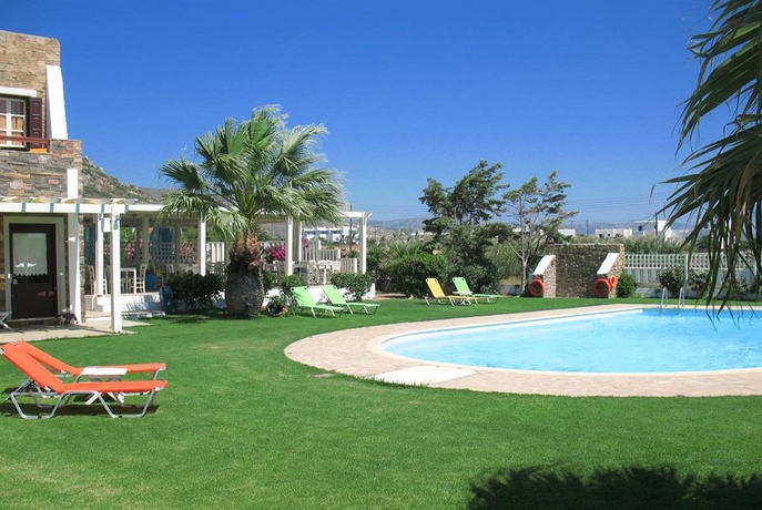 Imagen de la piscina del Hotel Orkos Beach. Foto 14