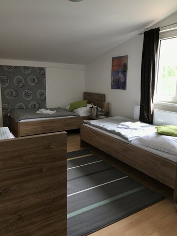 Imagen de la habitación del Hotel Orlan. Foto 7