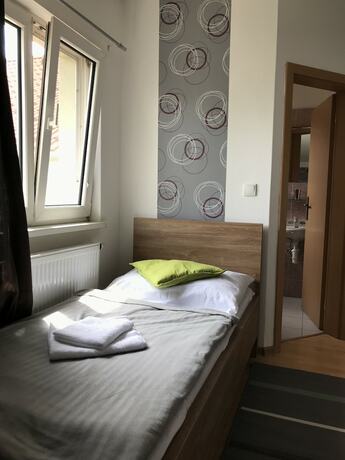 Imagen de la habitación del Hotel Orlan. Foto 12