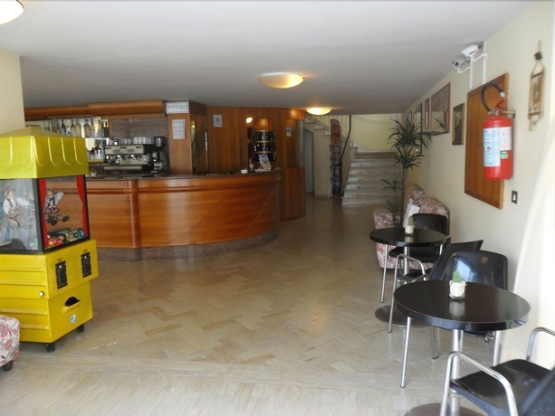 Imagen del bar/restaurante del Hotel Orlov. Foto 10