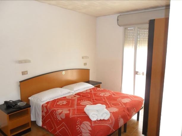 Imagen de la habitación del Hotel Orlov. Foto 14