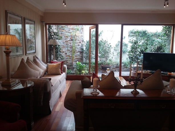 Imagen de los interiores del Hotel Orly, Providencia. Foto 14