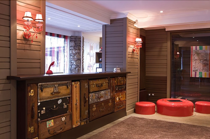 Imagen de los interiores del Hotel Ormelune. Foto 19