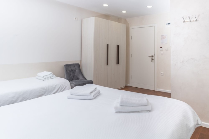 Imagen de la habitación del Hotel Ornament and Apartments. Foto 9