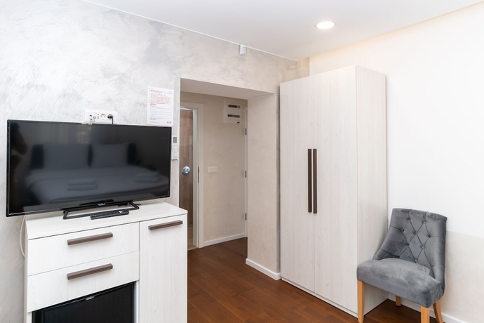 Imagen de la habitación del Hotel Ornament and Apartments. Foto 13