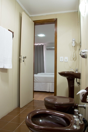 Imagen de la habitación del Hotel Ornatus Palace Hotel. Foto 3