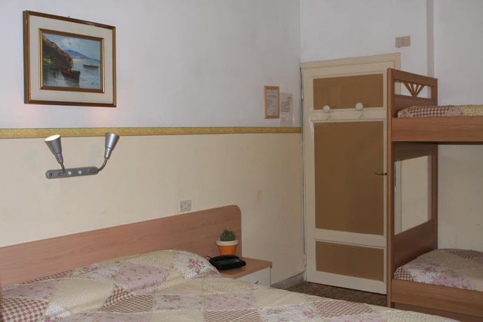 Imagen de la habitación del Hotel Ornella, Camaiore. Foto 9