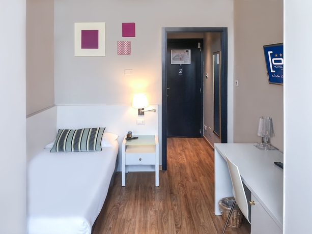 Imagen de la habitación del Hotel Oro Blu. Foto 8