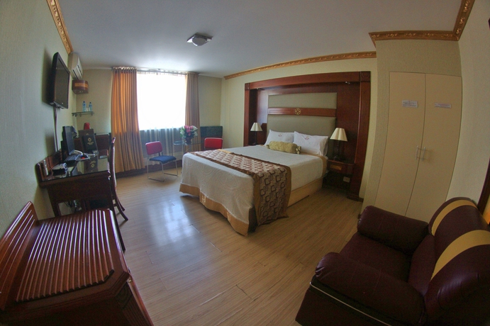Imagen de la habitación del Hotel Oro Inn. Foto 8