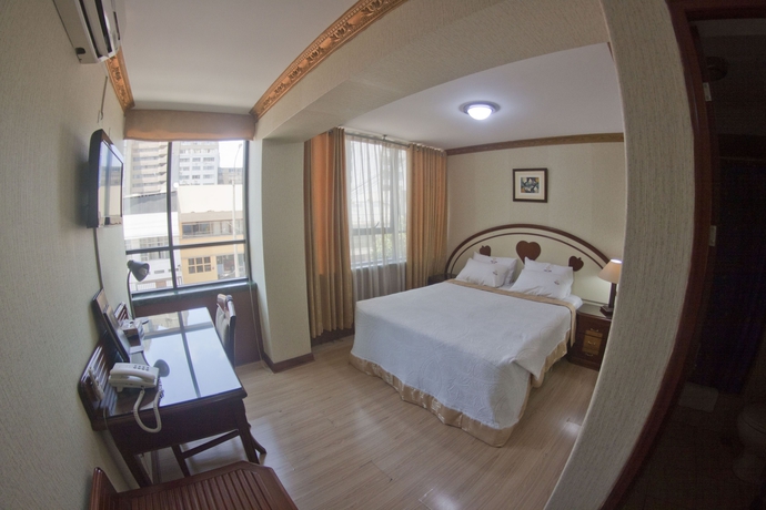 Imagen de la habitación del Hotel Oro Inn. Foto 13