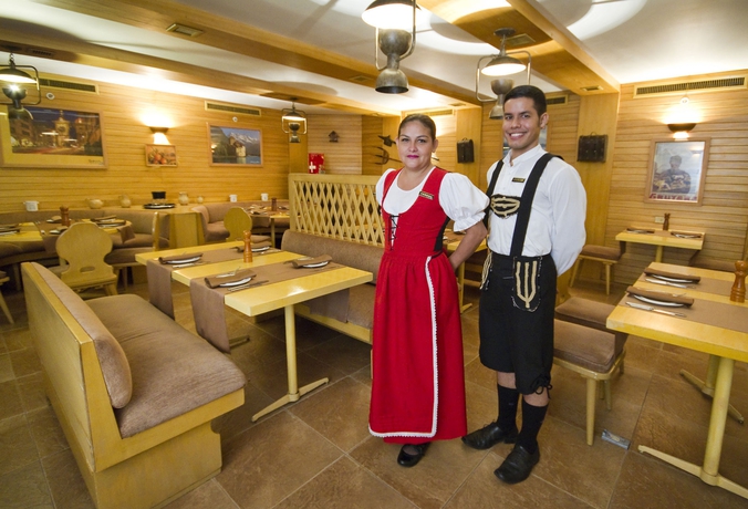 Imagen del bar/restaurante del Hotel Oro Verde Guayaquil. Foto 2