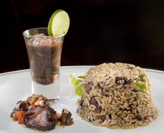 Imagen del bar/restaurante del Hotel Oro Verde Machala. Foto 5