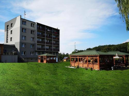 Imagen general del Hotel Ośrodek Natura Fizjo Med & SPA. Foto 8