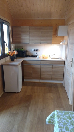 Imagen de la habitación del Hotel Ośrodek Wczasowy Amelia. Foto 17
