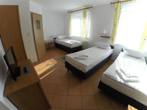 Imagen de la habitación del Hotel Ośrodek Wypoczynkowy Merkury. Foto 3