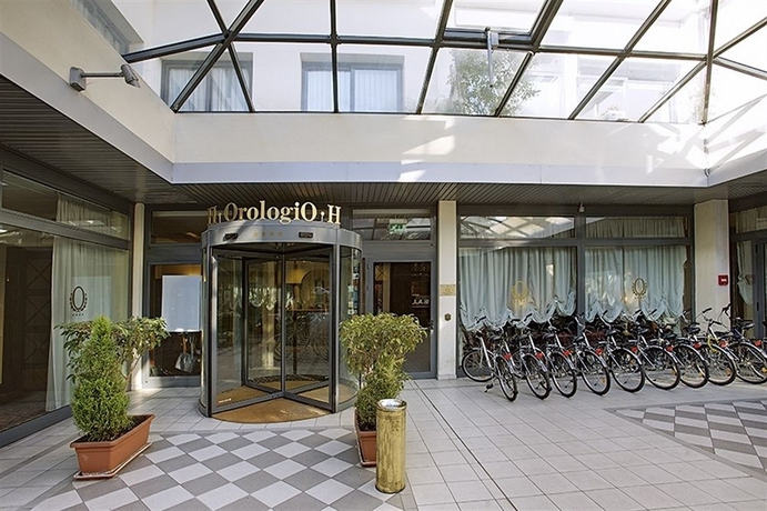 Imagen de los exteriores del Hotel Orologio. Foto 9