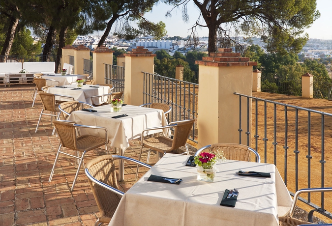 Imagen general del Hotel Oromana. Foto 5