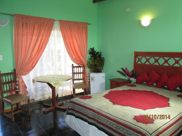 Imagen de la habitación del Hotel Orongo. Foto 5
