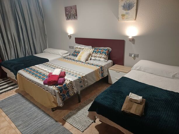 Imagen de la habitación del Hotel Oroso. Foto 4