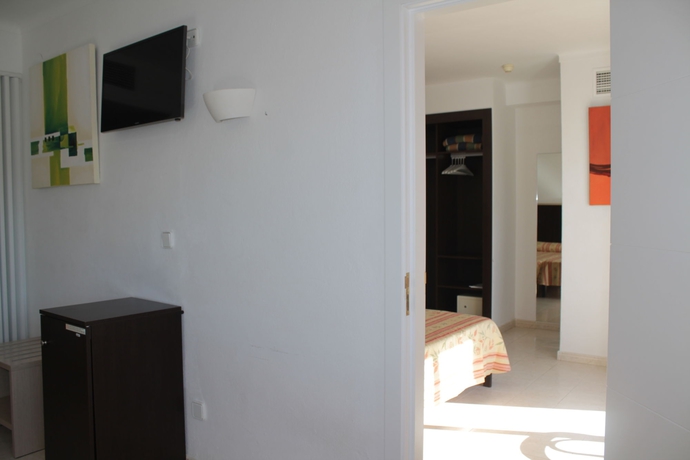 Imagen de los interiores del Hotel Orosol. Foto 16