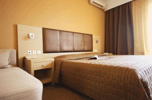 Imagen de la habitación del Hotel Orpheus, Komotin&iacute;. Foto 6