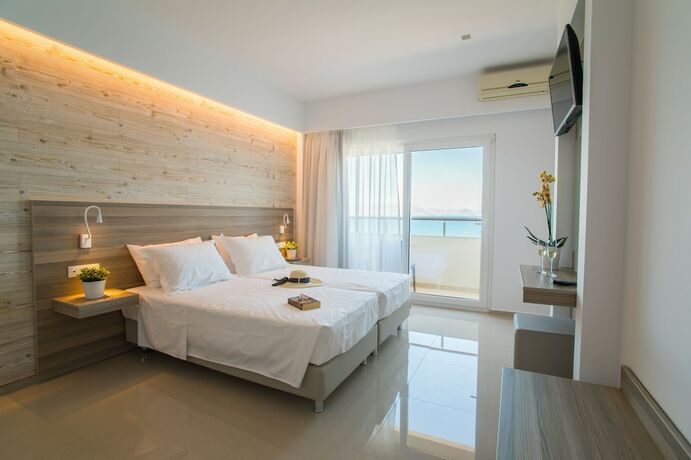 Imagen de la habitación del Hotel Orpheus Studios. Foto 17