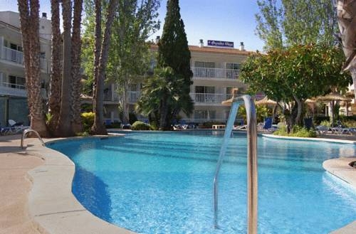 Imagen de los interiores del Hotel Orquidea Playa Aparthotel Y Spa. Foto 10