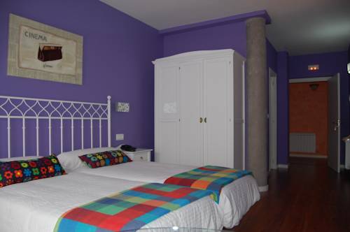 Imagen de la habitación del Hotel Orquidea Real. Foto 10