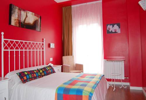 Imagen de la habitación del Hotel Orquidea Real. Foto 12