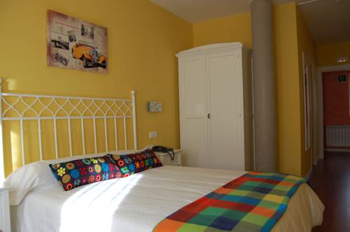 Imagen de la habitación del Hotel Orquidea Real. Foto 14