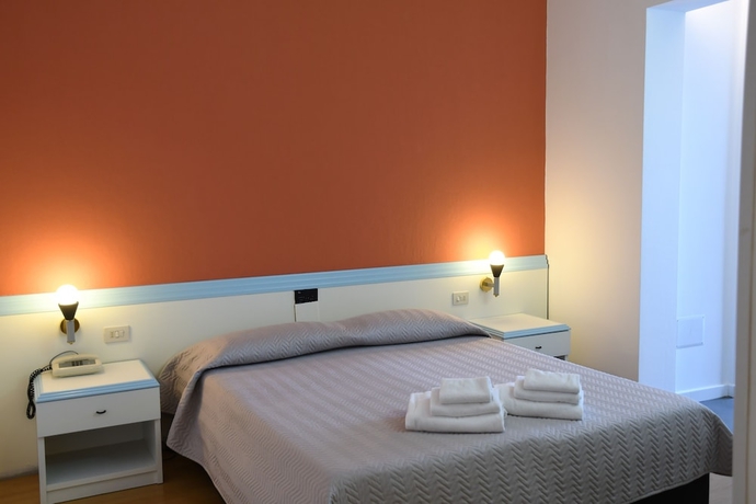 Imagen de la habitación del Hotel Orrì. Foto 10