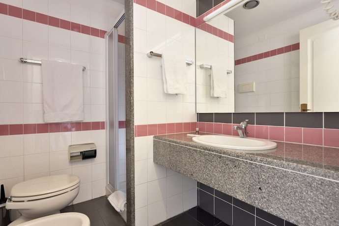 Imagen de la habitación del Hotel Orrì. Foto 14