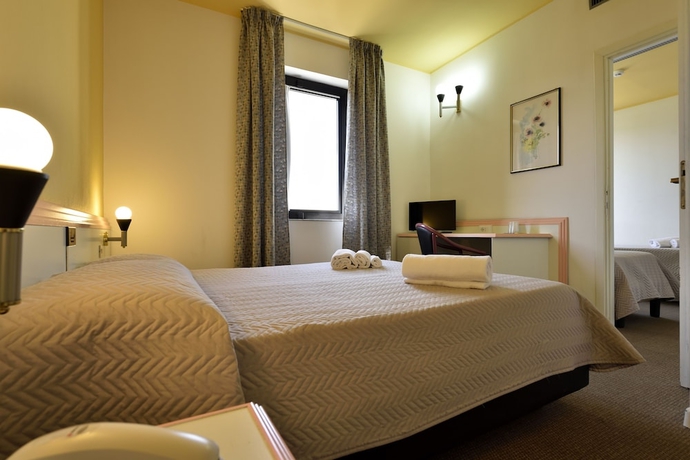 Imagen de la habitación del Hotel Orrì. Foto 16