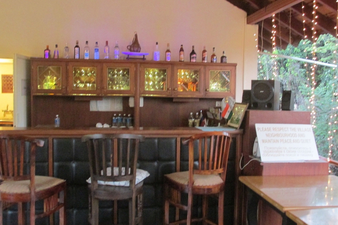 Imagen del bar/restaurante del Hotel Orritel Village Square. Foto 3