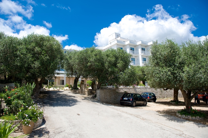 Imagen general del Hotel Orsa Maggiore, Castro. Foto 2