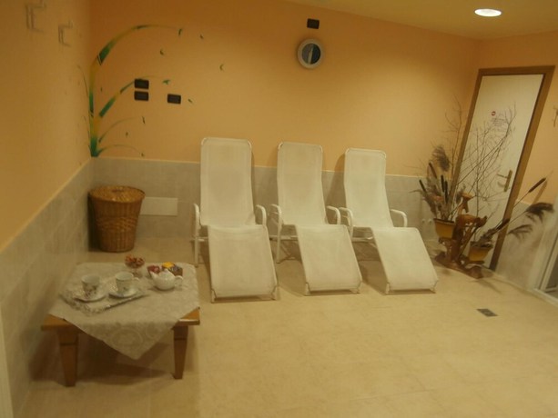 Imagen de la piscina del Hotel Orsa Maggiore, Falcade. Foto 18