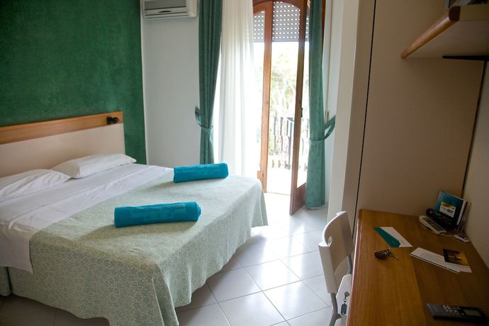 Imagen de la habitación del Hotel Orsa Maggiore, Lipari. Foto 10