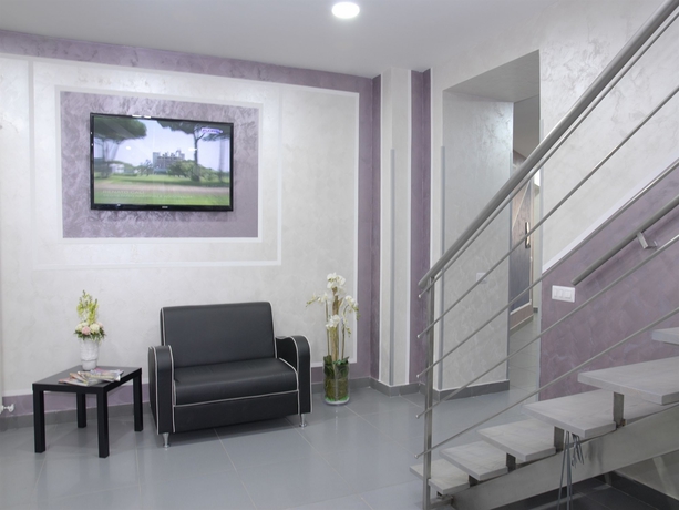 Imagen de los interiores del Hotel Orsa Maggiore, N&aacute;poles. Foto 9