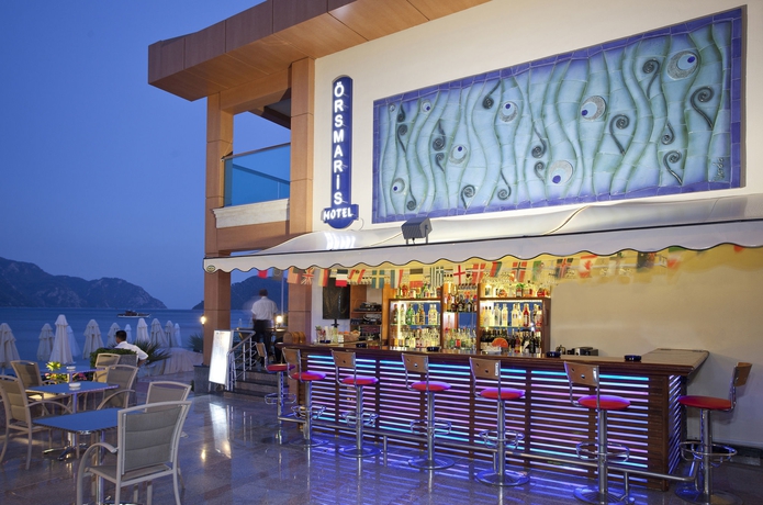 Imagen del bar/restaurante del Hotel Orsmaris Boutique - Boutique Class. Foto 4