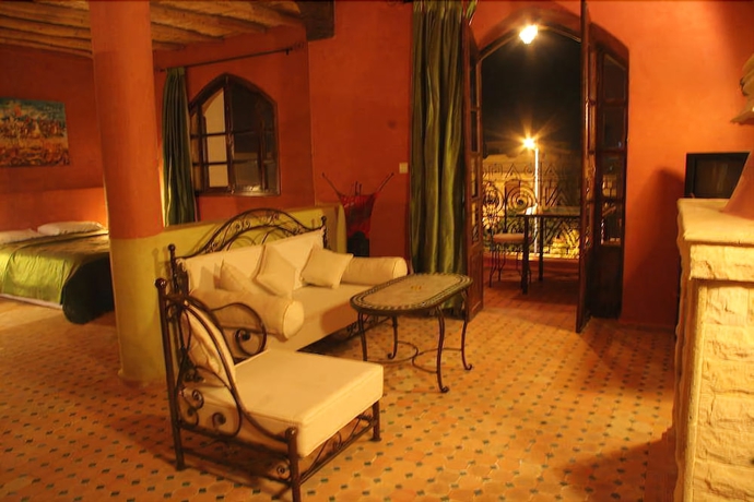Imagen de la habitación del Hotel Orson Welles. Foto 12
