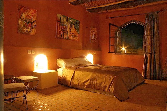 Imagen de la habitación del Hotel Orson Welles. Foto 13