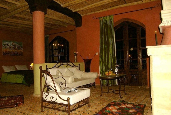 Imagen de la habitación del Hotel Orson Welles. Foto 16