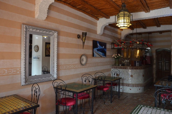 Imagen del bar/restaurante del Hotel Orson Welles. Foto 3