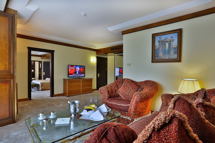 Imagen de los interiores del Hotel Ortakoy Princess. Foto 13