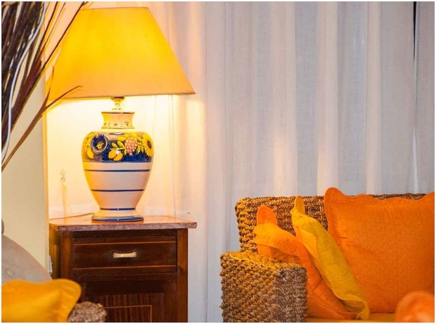 Imagen de los interiores del Hotel Ortensia. Foto 17