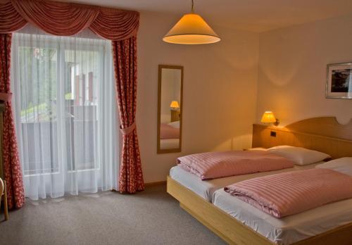 Imagen de la habitación del Hotel Ortler, Kastelruth - Ciastel - Castelrotto. Foto 7